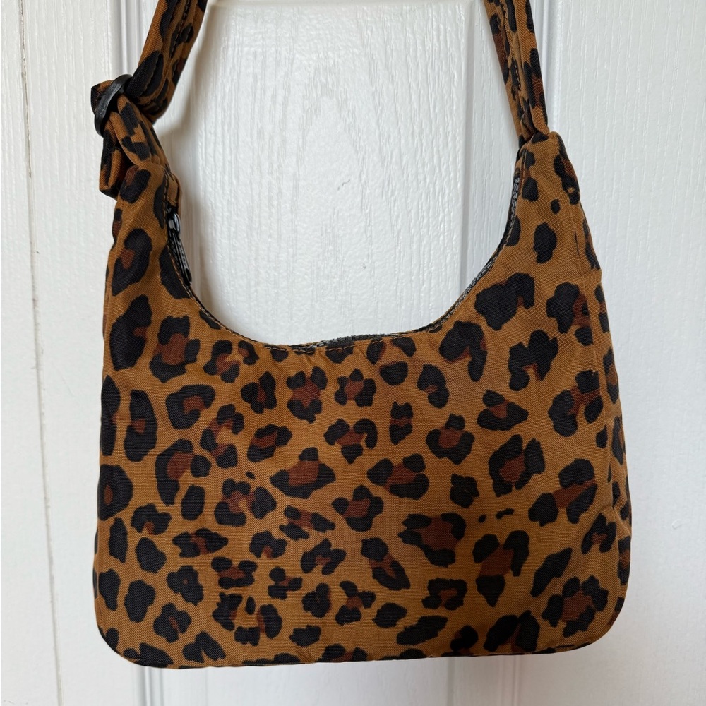 Baggu Mini Leopard Shoulder Bag